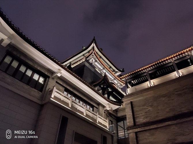 魅族16s详细测评,魅族16s评测小米9