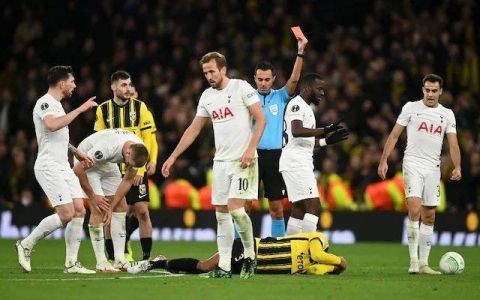 孙兴慜进球欢迎新帅，10人热刺3:2险胜9人维特斯