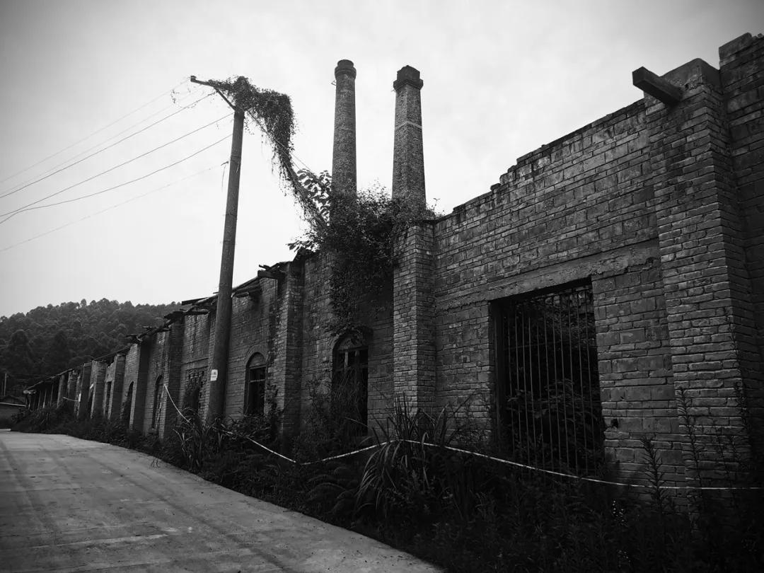 仁怀市茅台镇酒厂酒坛出售,茅台酒厂用的什么酒坛