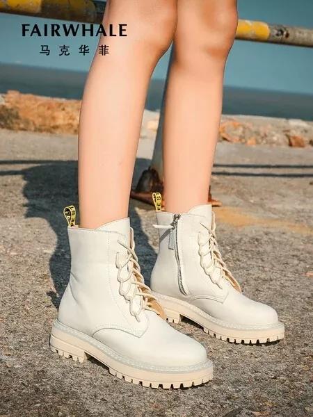 马丁靴搭配夏天显高显瘦,马丁靴显瘦显高平价