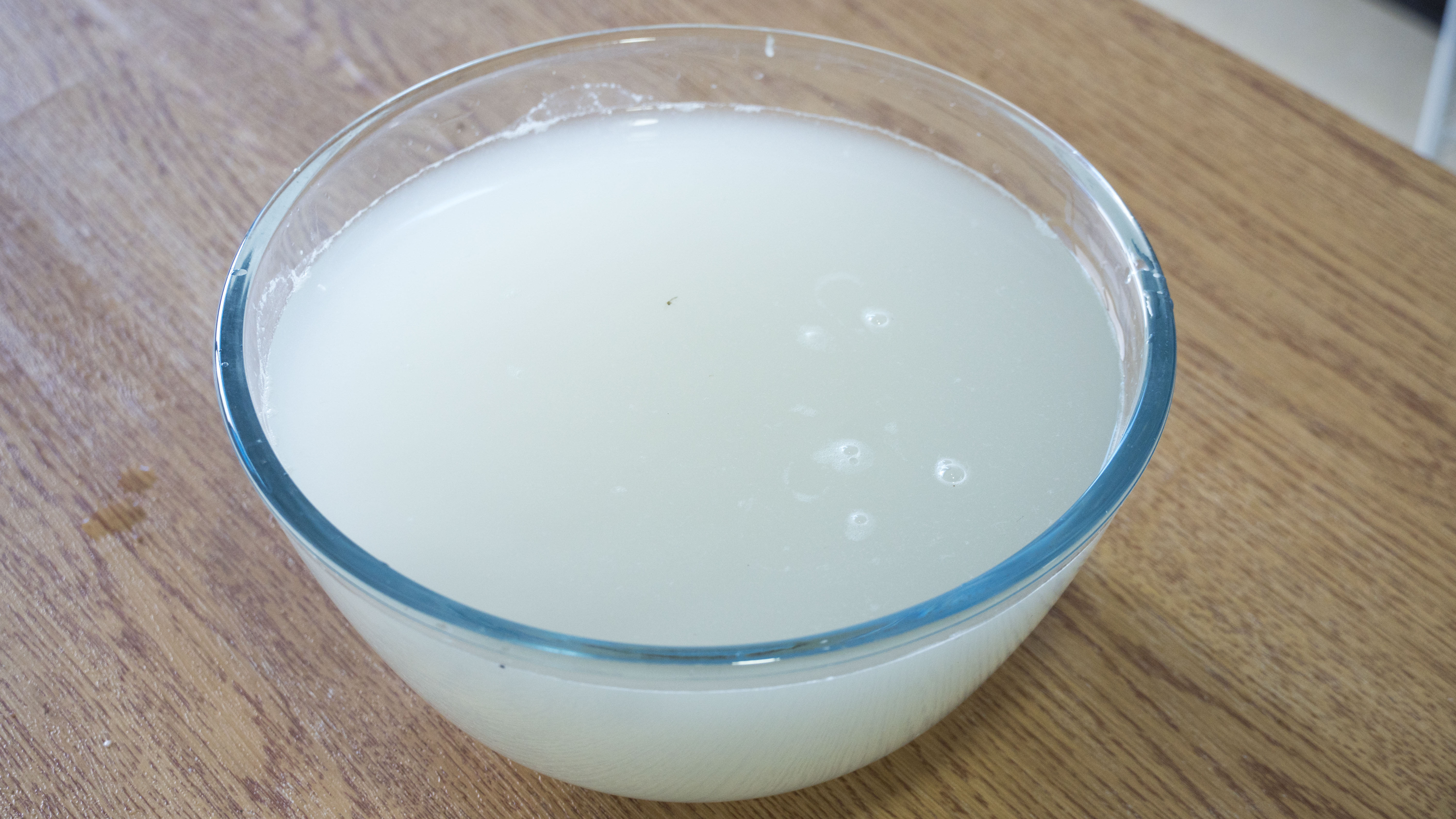 水瓶做酸豆角的方法,矿泉水瓶腌豆角的家常做法