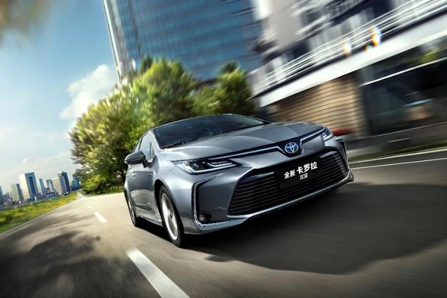 凌渡和卡罗拉哪个性价比高,大众凌渡值不值得买2023款落地价