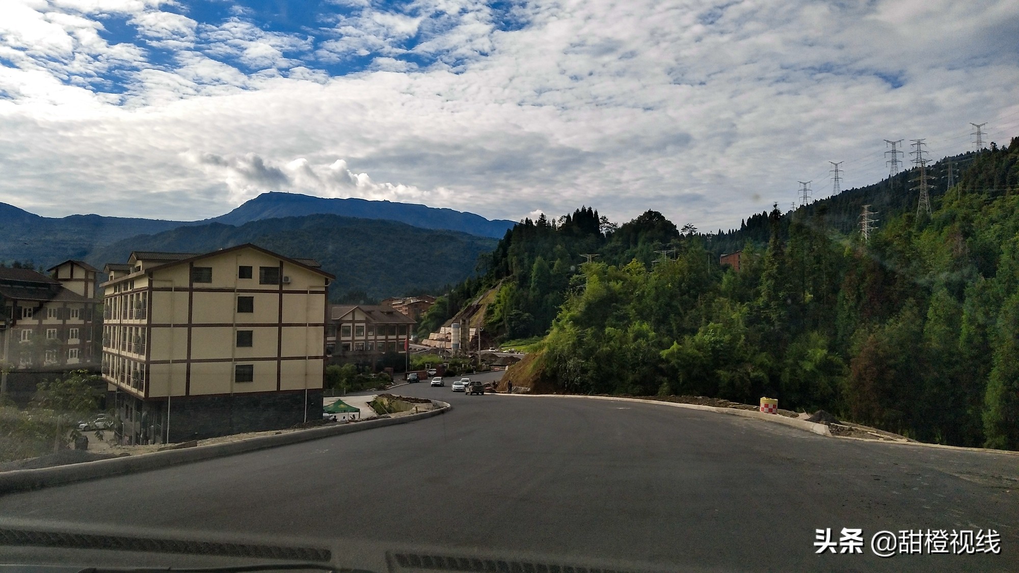 洪雅七里坪温泉小镇,洪雅县七里坪度假区管委会