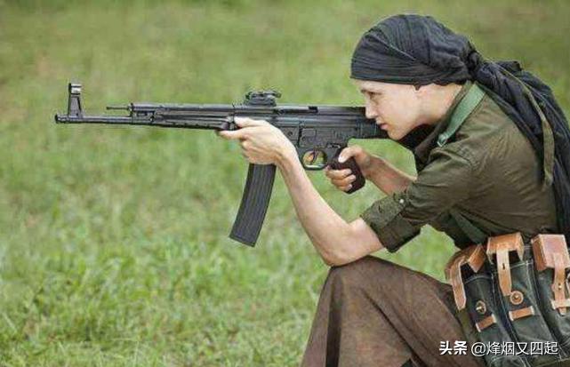 被ak47击中后有什么后果,ak47子弹在水中杀伤力