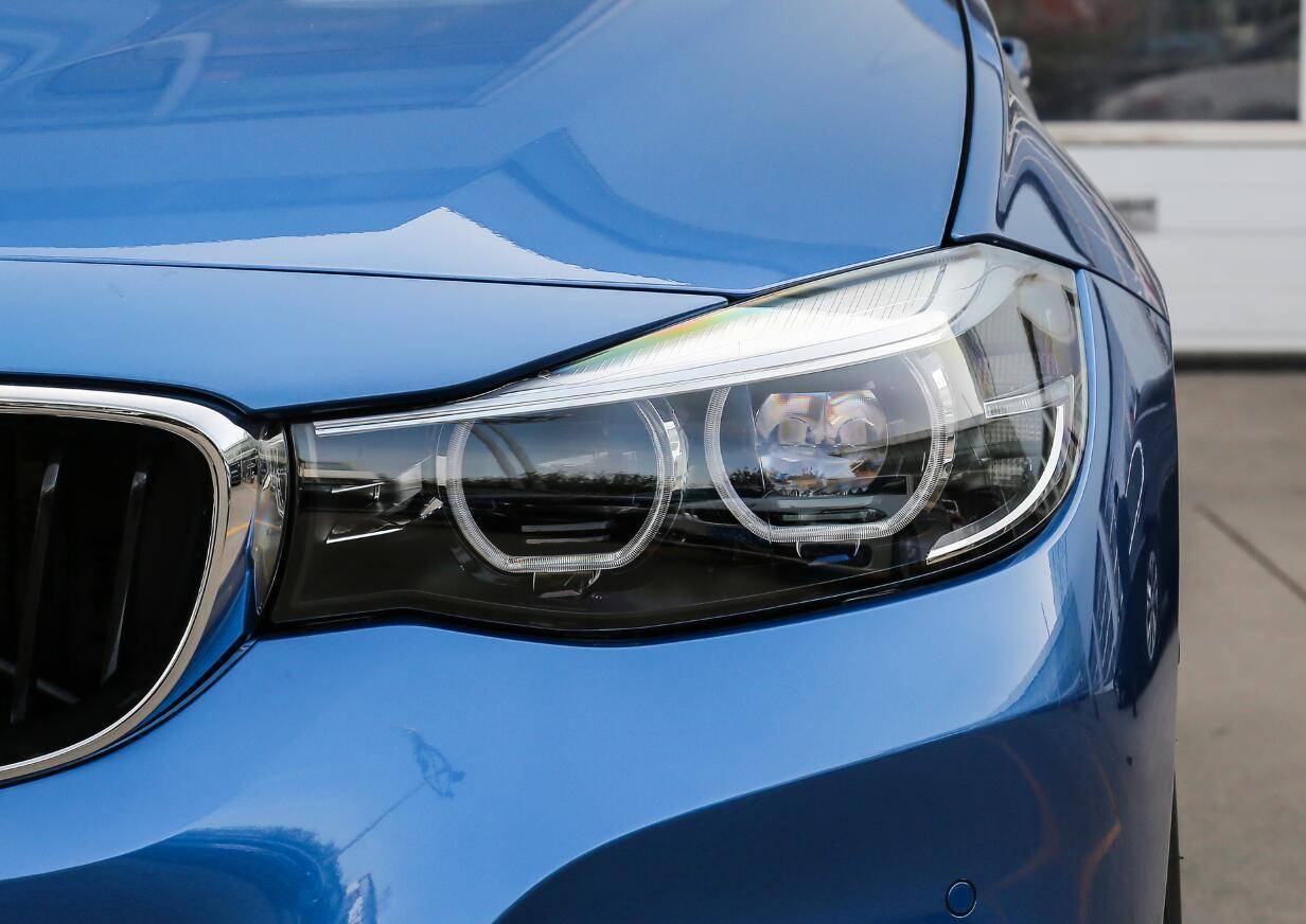 宝马3系测评奔驰c,奔驰glc260和宝马3系gt