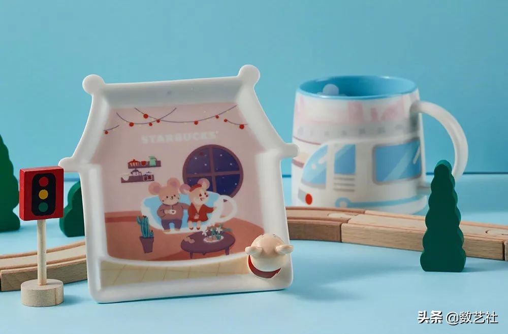 星巴克最近出了什么杯子,星巴克一个被咖啡耽误的杯子设计