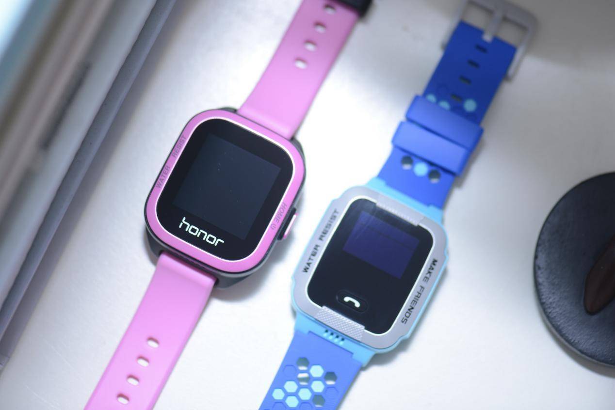 荣耀儿童手表2和小天才q2哪个好用,荣耀小k2儿童手表是全网通的吗