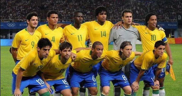 巴西4-1韩国队桑巴舞完整,巴西足球桑巴舞进球视频