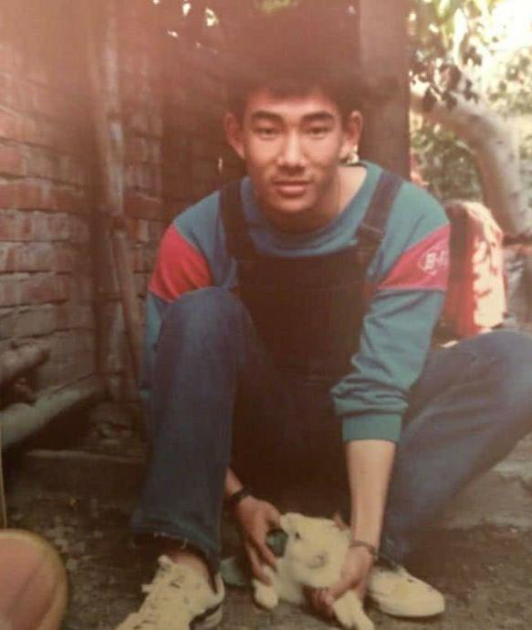 被公司冷藏5年的任贤齐，是如何被小虫“拯救”的？