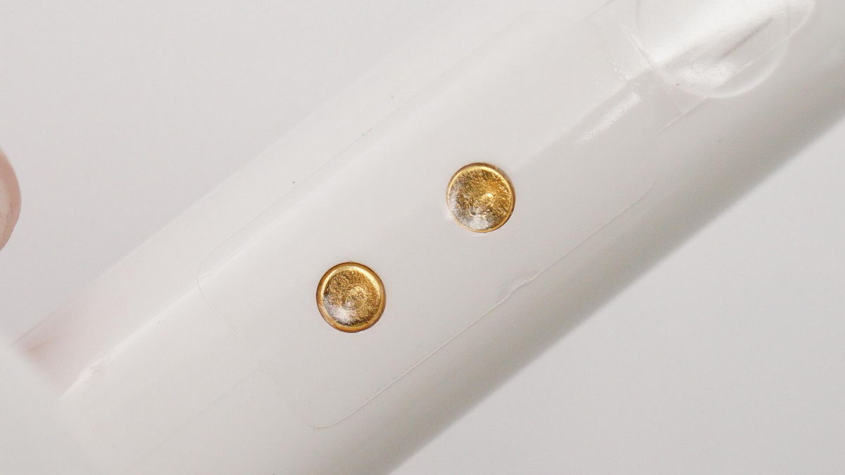 远销非洲的TWS真无线耳机应该注意什么？拆解传音TECNOBuds2看看