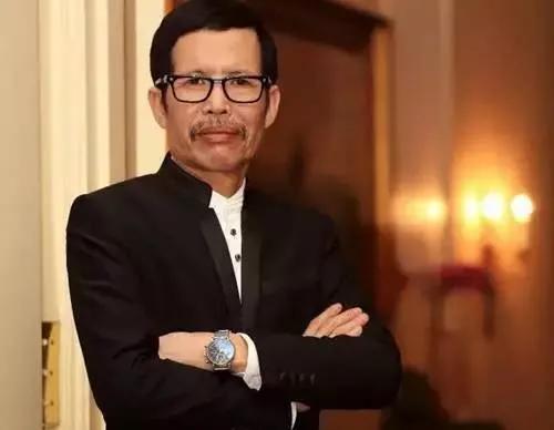 风云闽商|柒牌洪肇设:用一件“国潮”立领夹克俘获人心