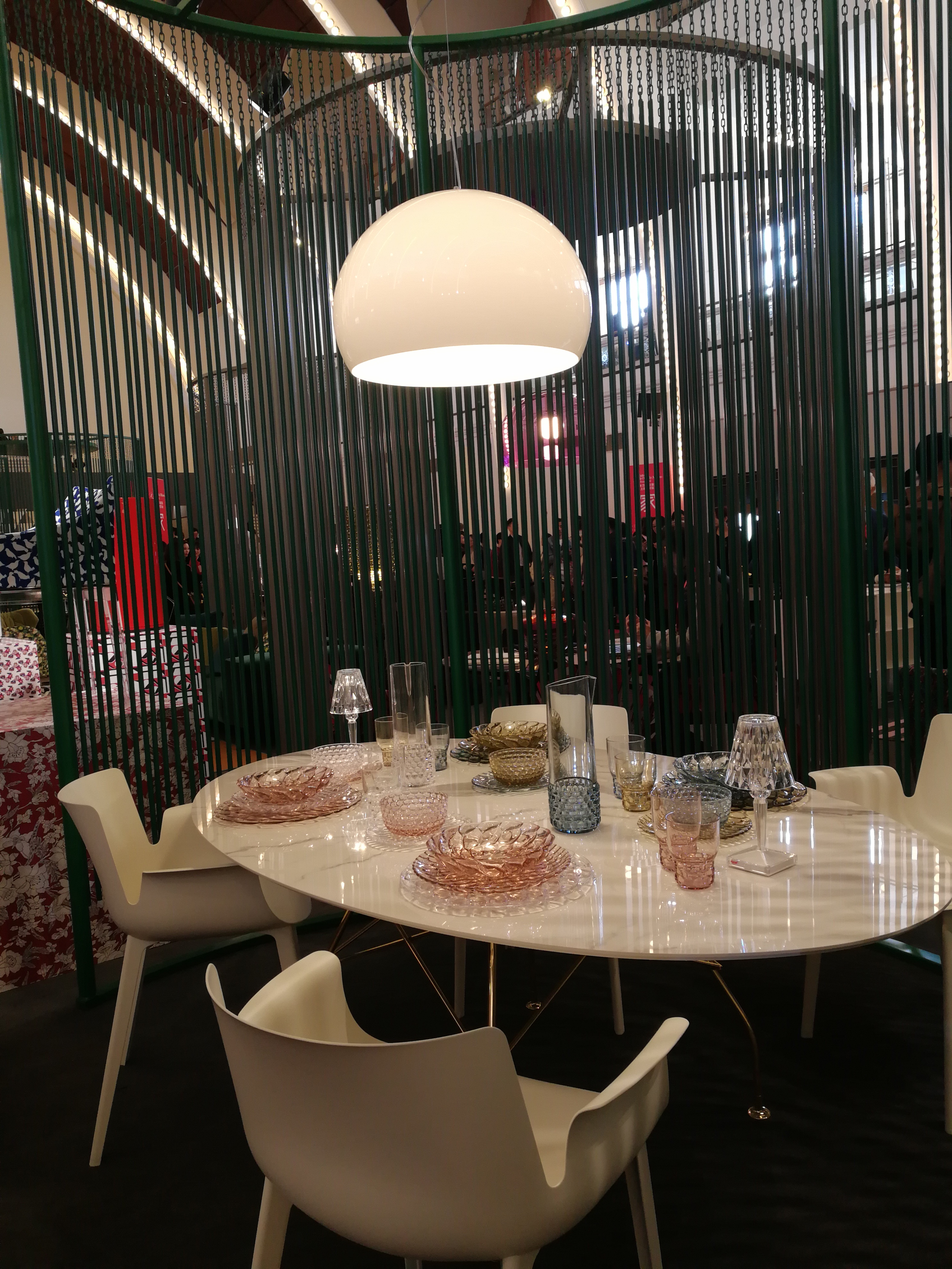 米兰家具展灯具,米兰国际家具展2004