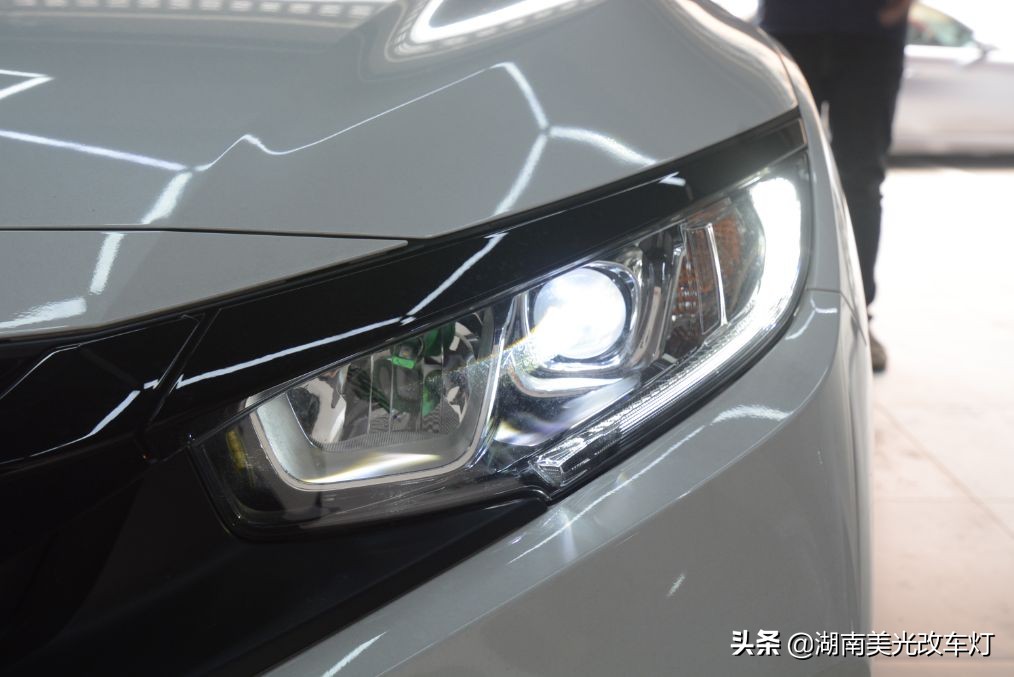 07年思域最亮led灯泡,思域能装120wled灯泡