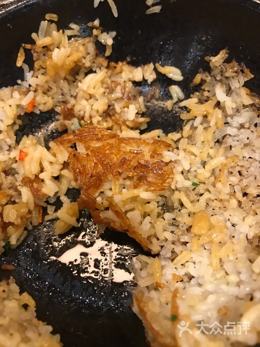 用剩米饭做锅巴最简单的做法,用蒸熟的大米饭做锅巴怎么做