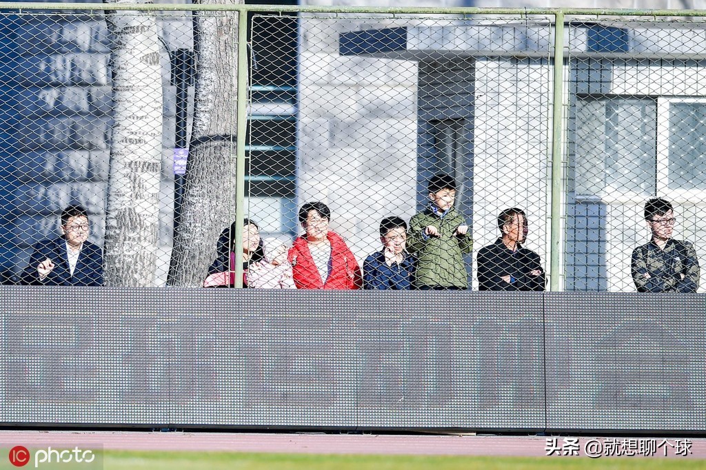 中国专业足球场,中国为什么这么少专业足球场