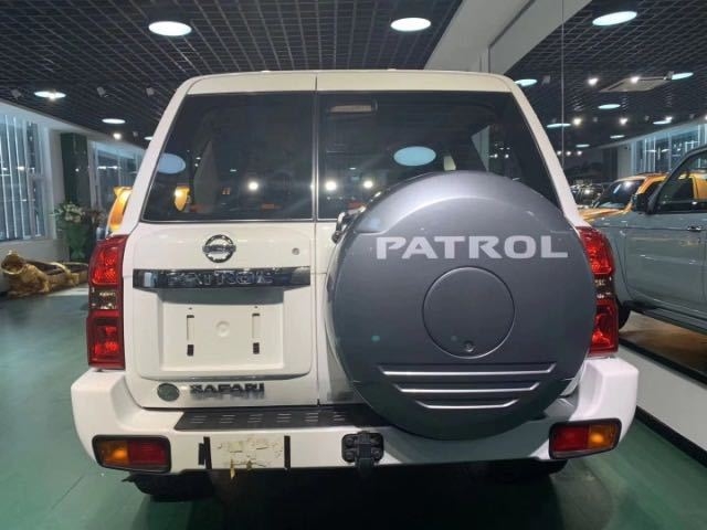 途乐y61超级游猎版百公里加速,途乐y61自动挡柴油穿越无人区