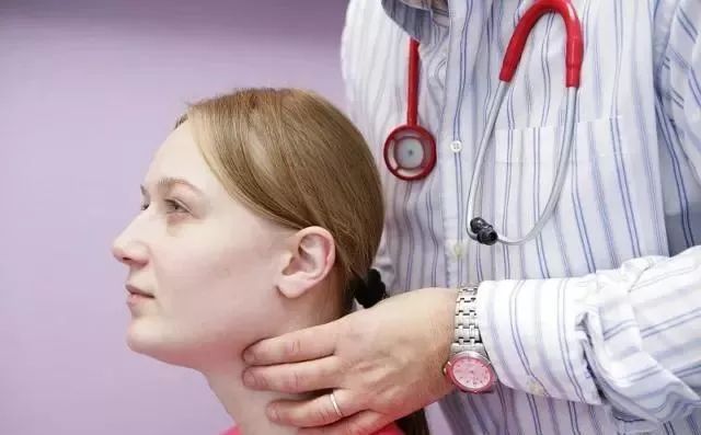 甲亢突眼的治疗方法,甲亢用碘131治疗