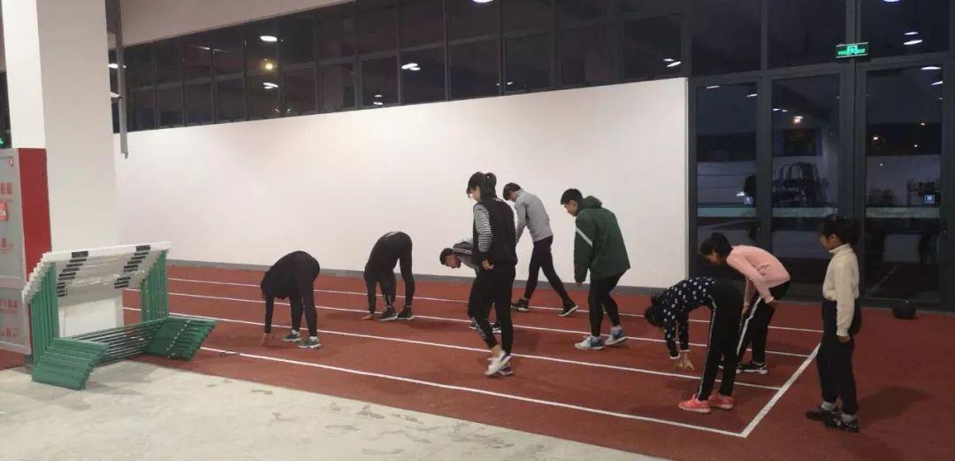 舟山青少年体校在什么地方,舟山青少年体校位置