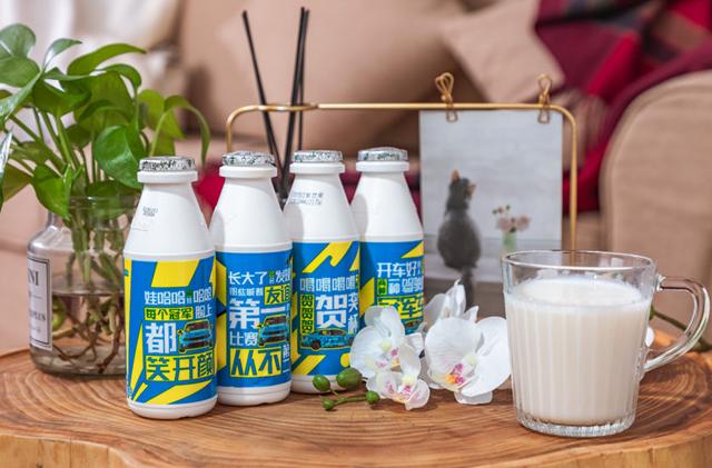 领克03联名款,领克03新款娃娃