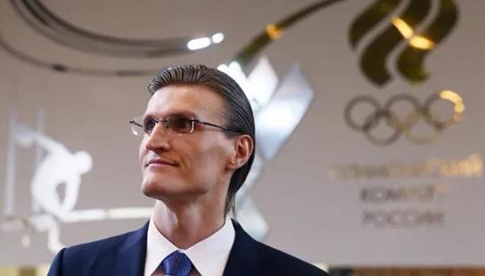 想当篮协主席先打NBA！姚明成中国篮球标杆，此人开创一星四射