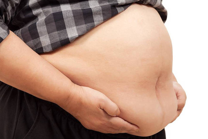 不按时吃饭和晚睡哪个危害更大,宝宝不按时吃饭危害大吗