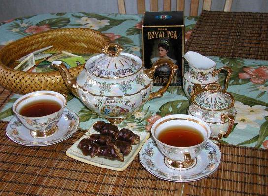 俄罗斯游客疑惑：这玩意那么贵，中国人却把它当成白来水来喝？