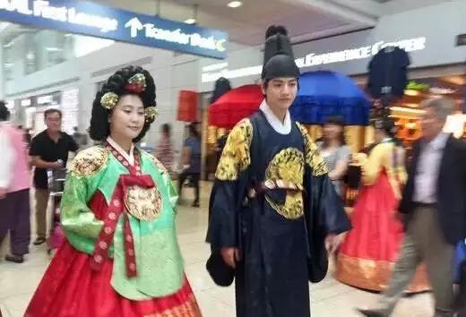 七座超会赚钱的机场“捞金”指南,购物中心学起来