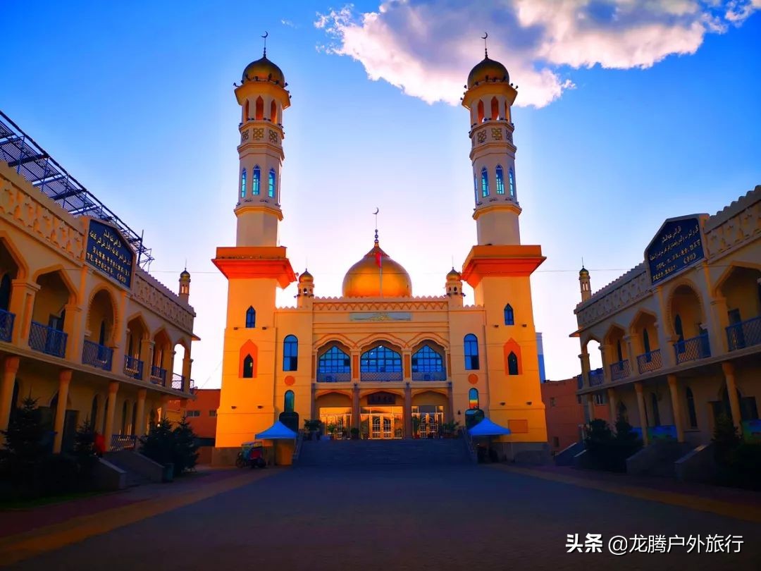 内蒙古最后的秘境！一脚跨3省，美了4季，高铁直达却低调了5000年​