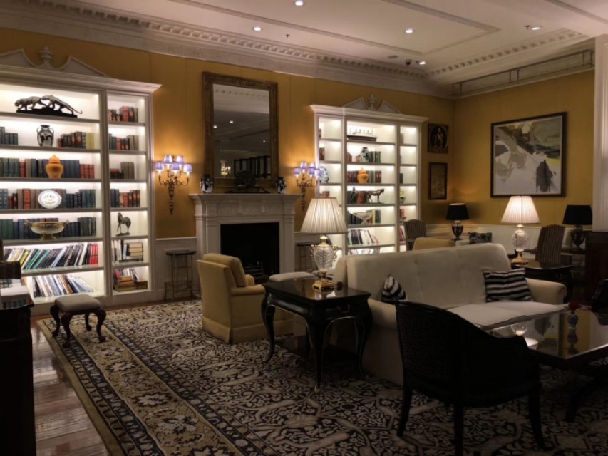 天津丽思卡尔顿酒店公司,丽思卡尔顿酒店属于万豪集团吗