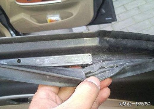 速腾车钥匙锁车里的解决方法妙招,车子启动了车钥匙锁车里了怎么办