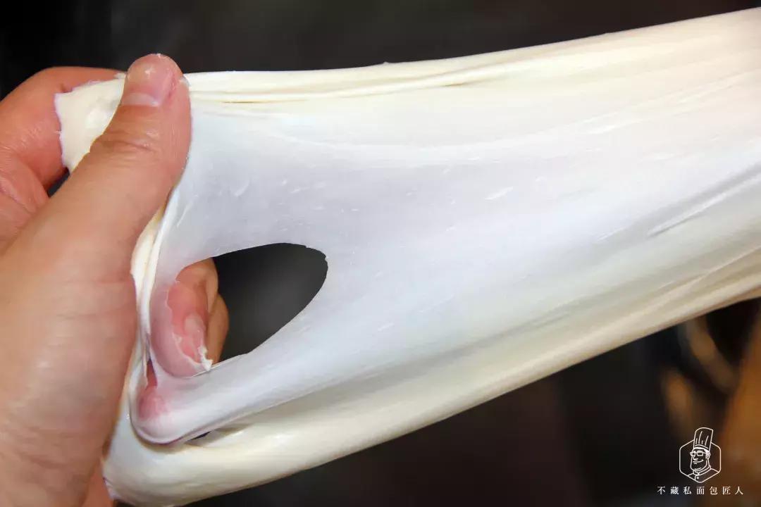 猪油和黄油做面包有什么区别,猪油可以代替黄油做面包吗