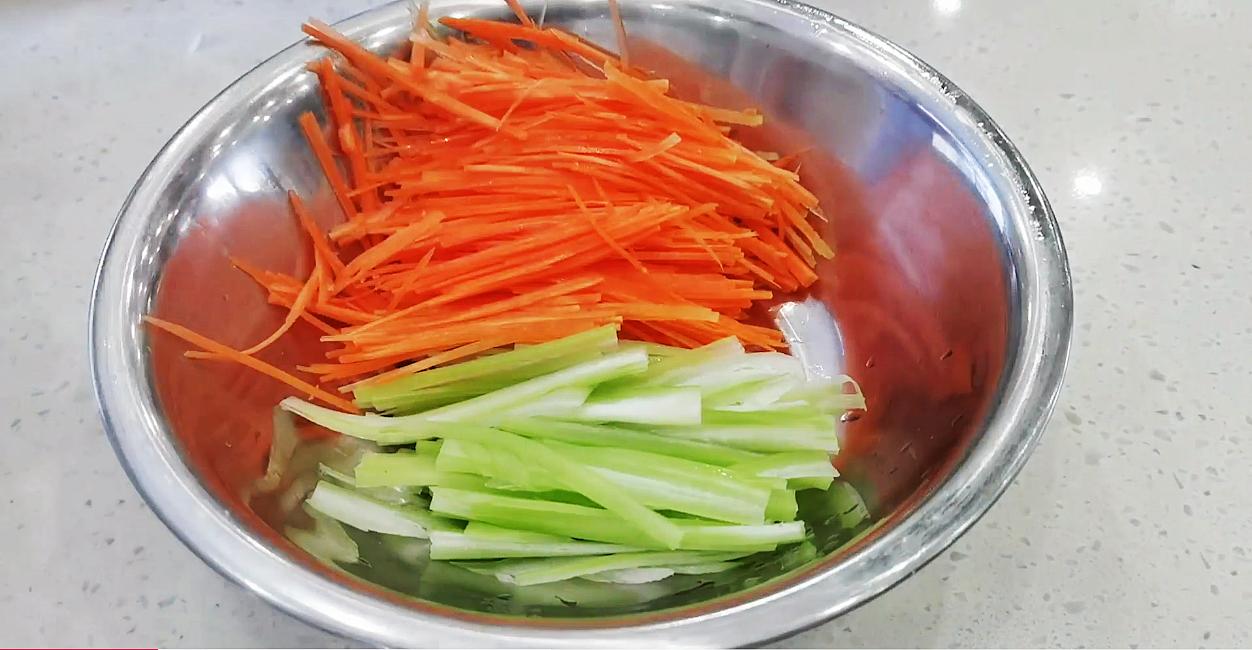 十大萝卜做法大全,十月萝卜赛人参的做法