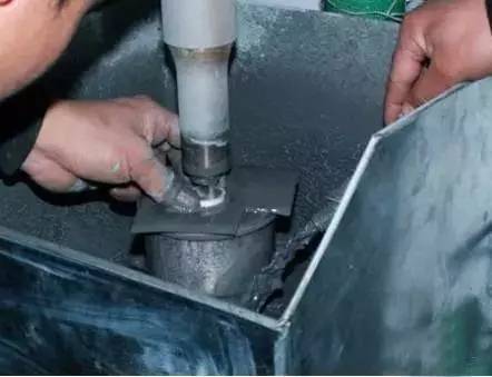 植入机械,机器雕刻好做吗