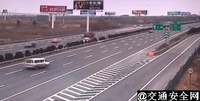 这些鲁K鲁B津K浙G苏F车，你们超速被抓拍了