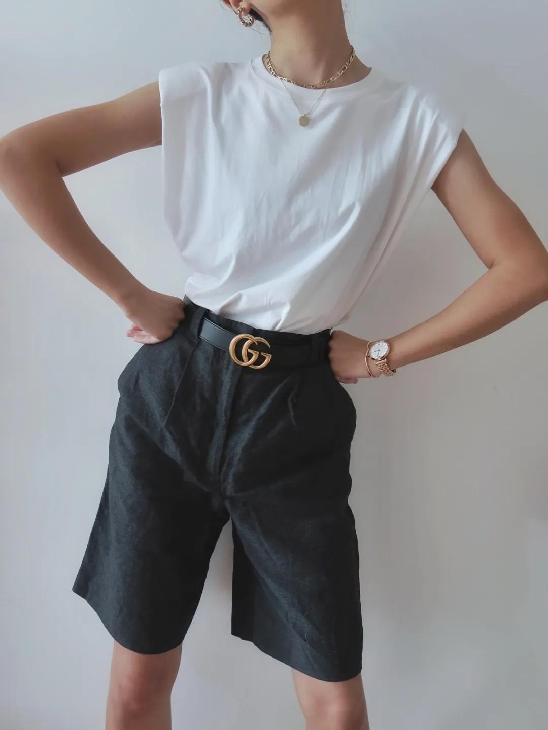 夏天t恤女款2022款网红款百搭,夏季必备百搭t恤品牌推荐