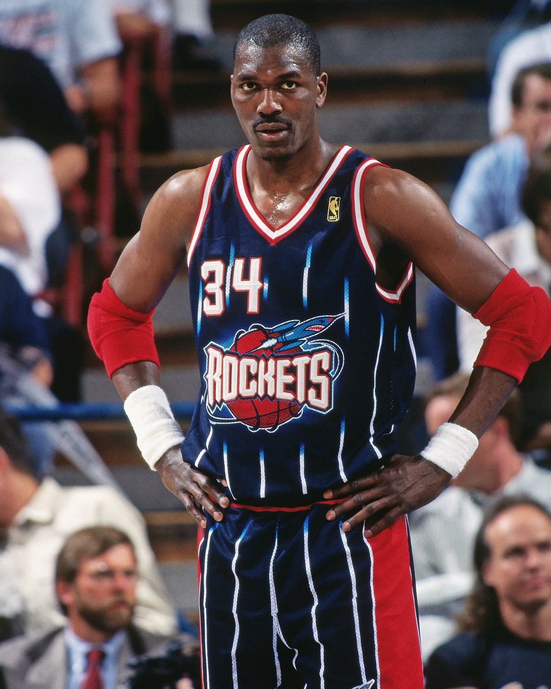 nba史上十大中锋排名,nba2konline2历史站桩中锋排名