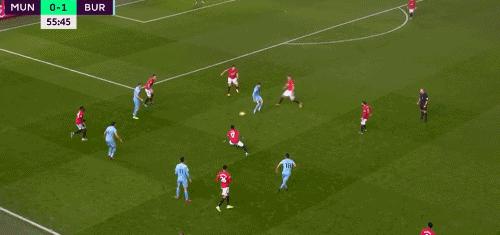 曼联赛季首遭连败,曼联赛季首败