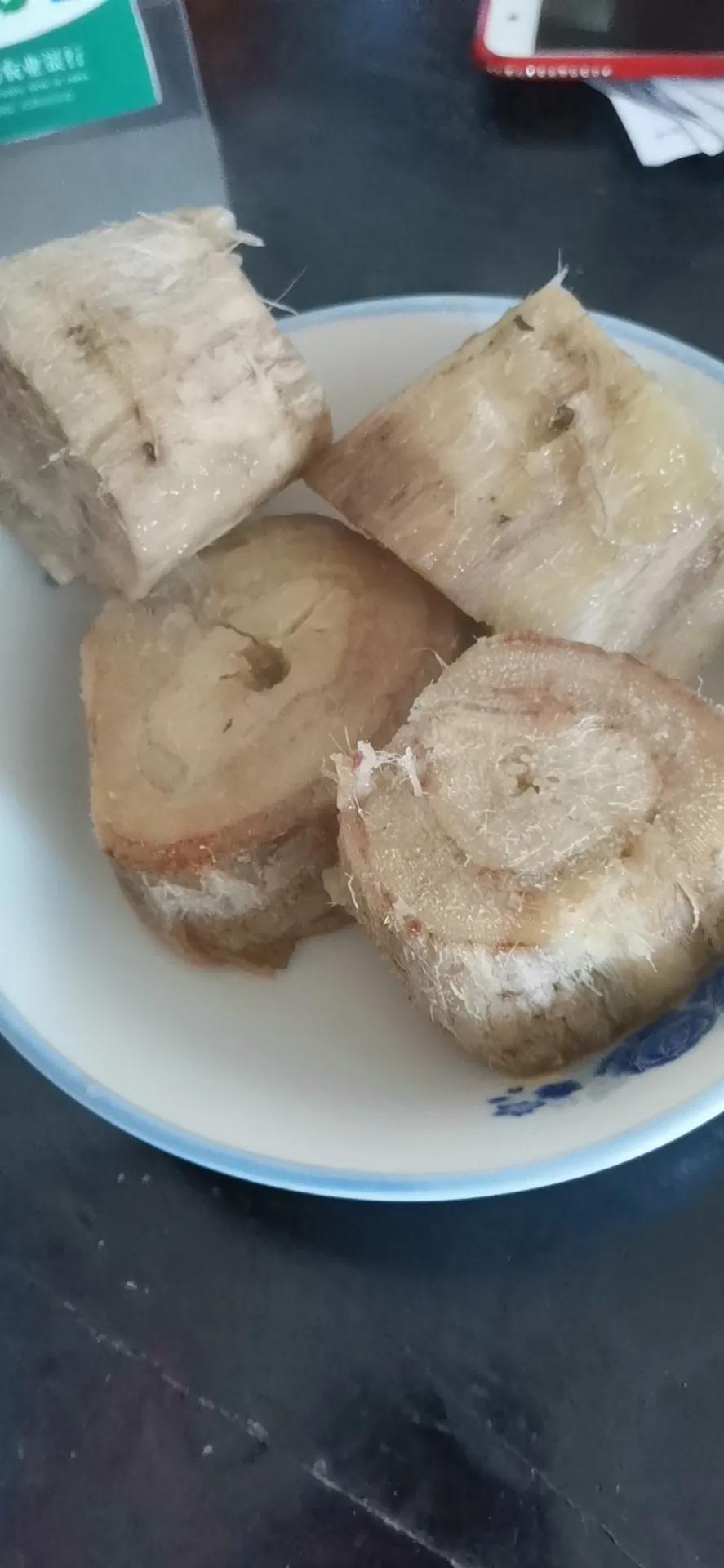 真正的野生葛根图片,纯天然野生葛根图片