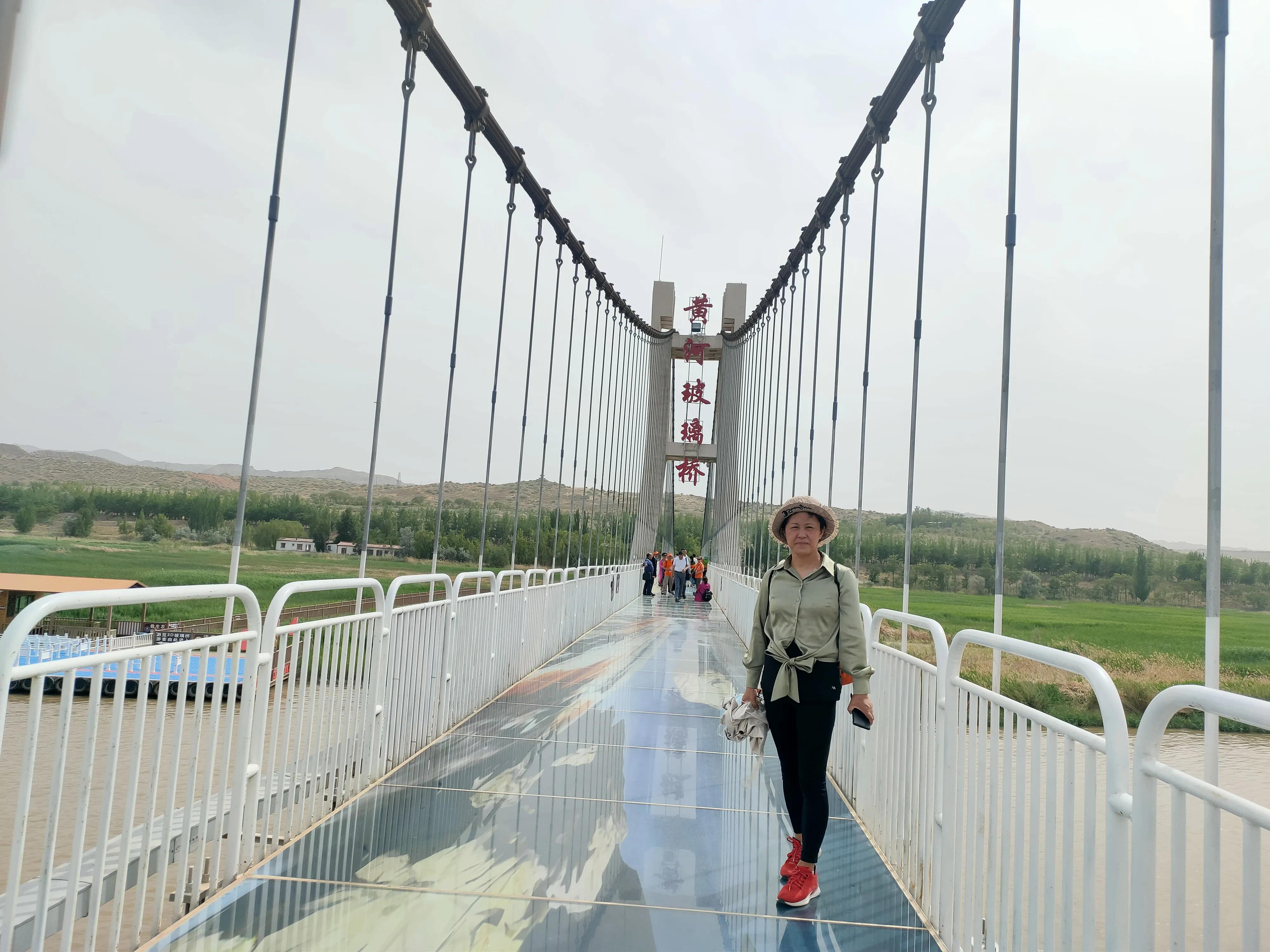 腾格里沙漠和沙坡头项目哪里划算,宁夏银川腾格里沙漠中卫沙坡头