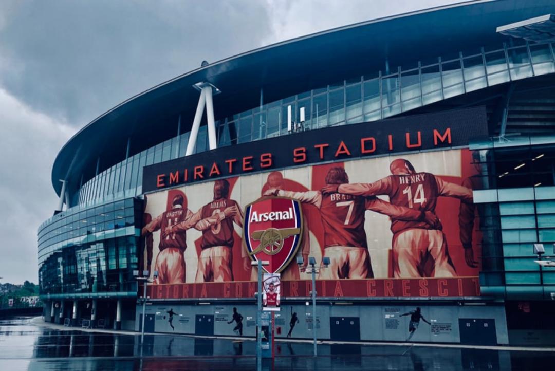 英超球场配置,英超为什么鼓励身体对抗