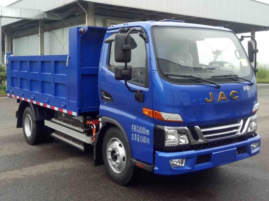 践行双碳,江淮新能源中型自卸车