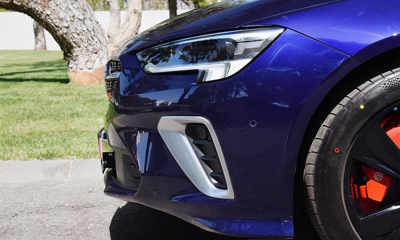 20万落地不选迈腾选什么,落地20万的君威