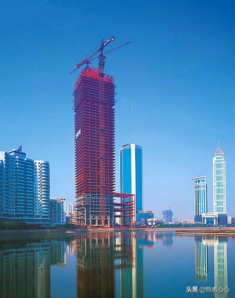 湖北建的第一高楼,湖北世界第一高楼