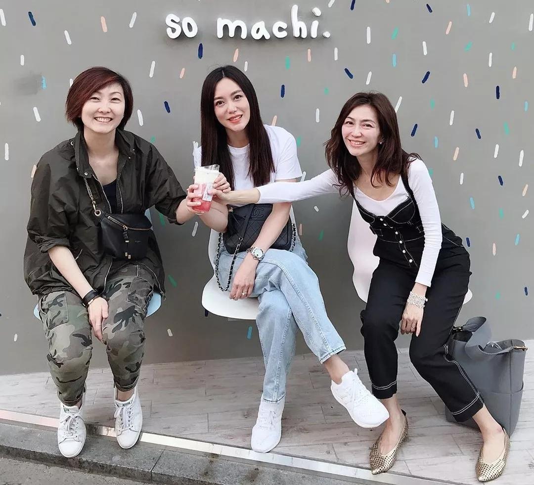 郭妃丽不老,47岁郭妃丽照片