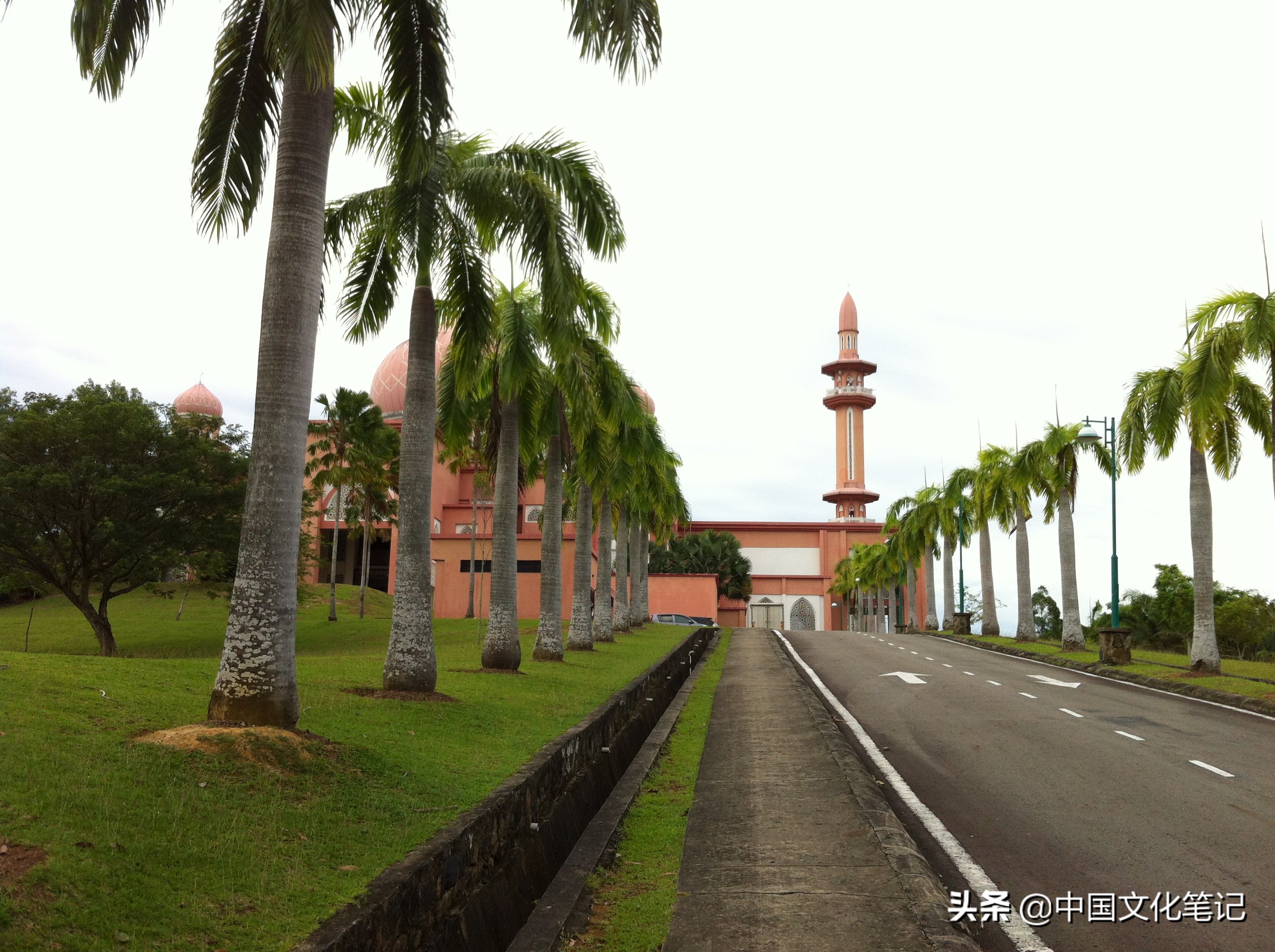 去沙巴大学和水上清真寺,沙巴水上清真寺自由行热门攻略