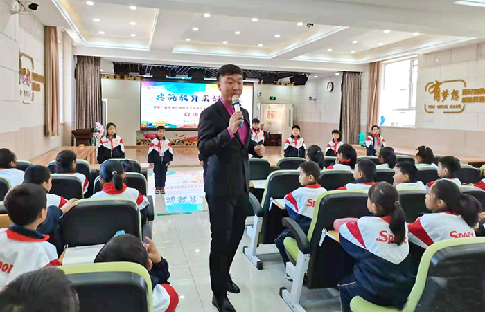 礼赞百年逐梦远方——双塔区凌河小学创建特色品牌学校纪实