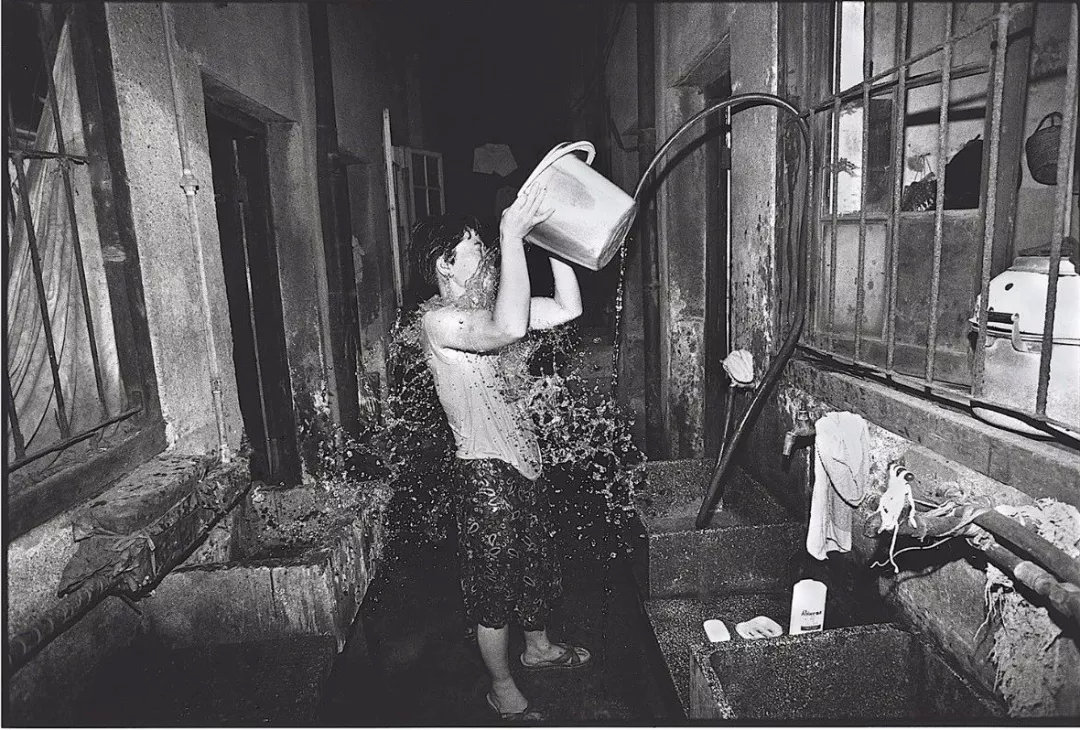 上海蜗居年代的真实故事,上海老蜗居照片