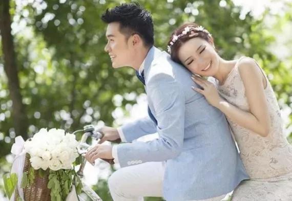 陈赫离婚7年许婧首聊现男友,许婧为什么和陈赫离婚