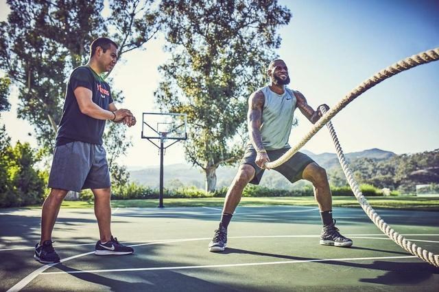 詹姆斯的自律有多可怕,詹姆斯自律到底多可怕