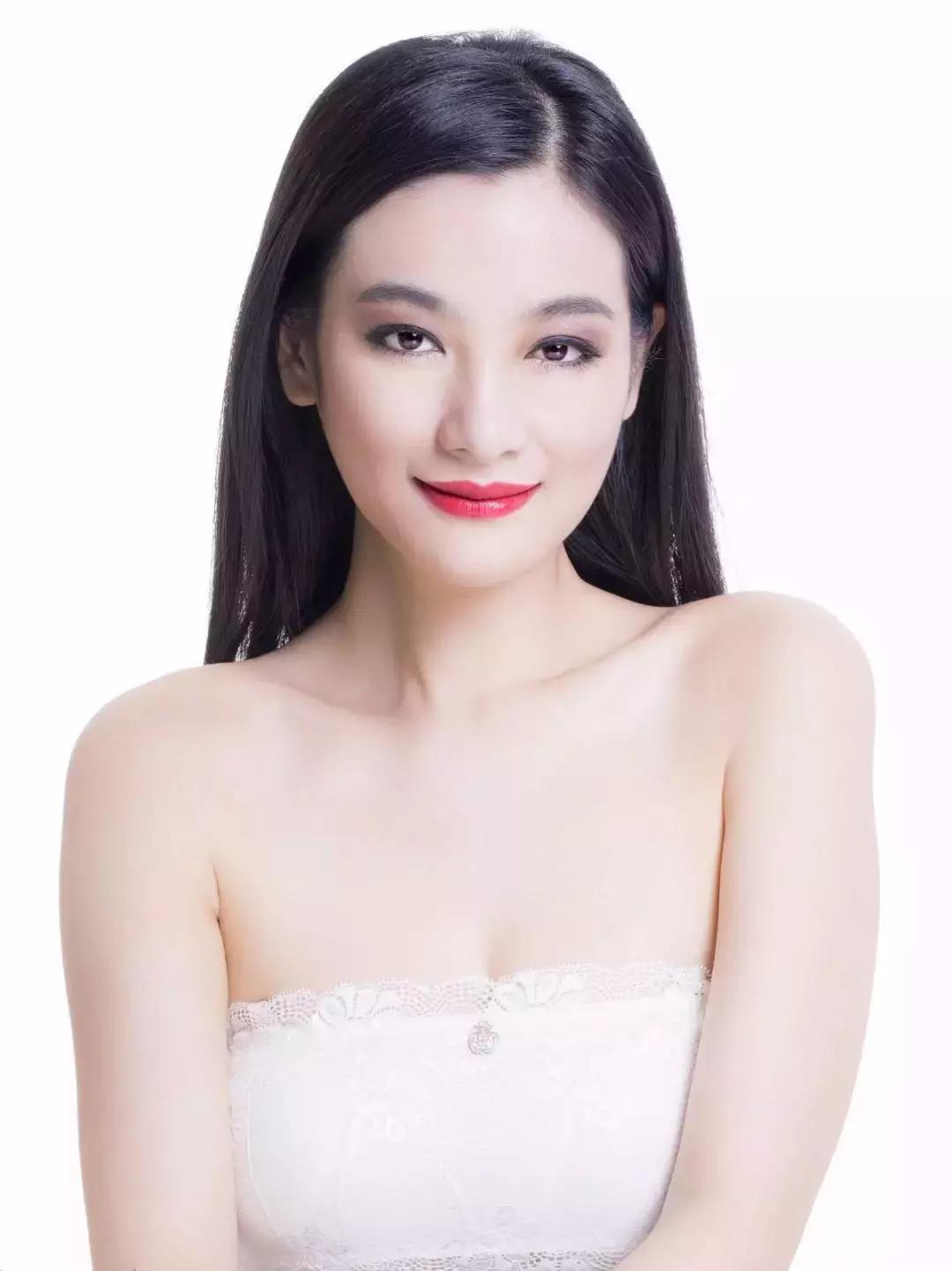 脸上起皮怎么化妆,脸上起皮干燥化妆不服帖怎么办